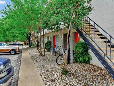 Lillian II Apartments for Rent
